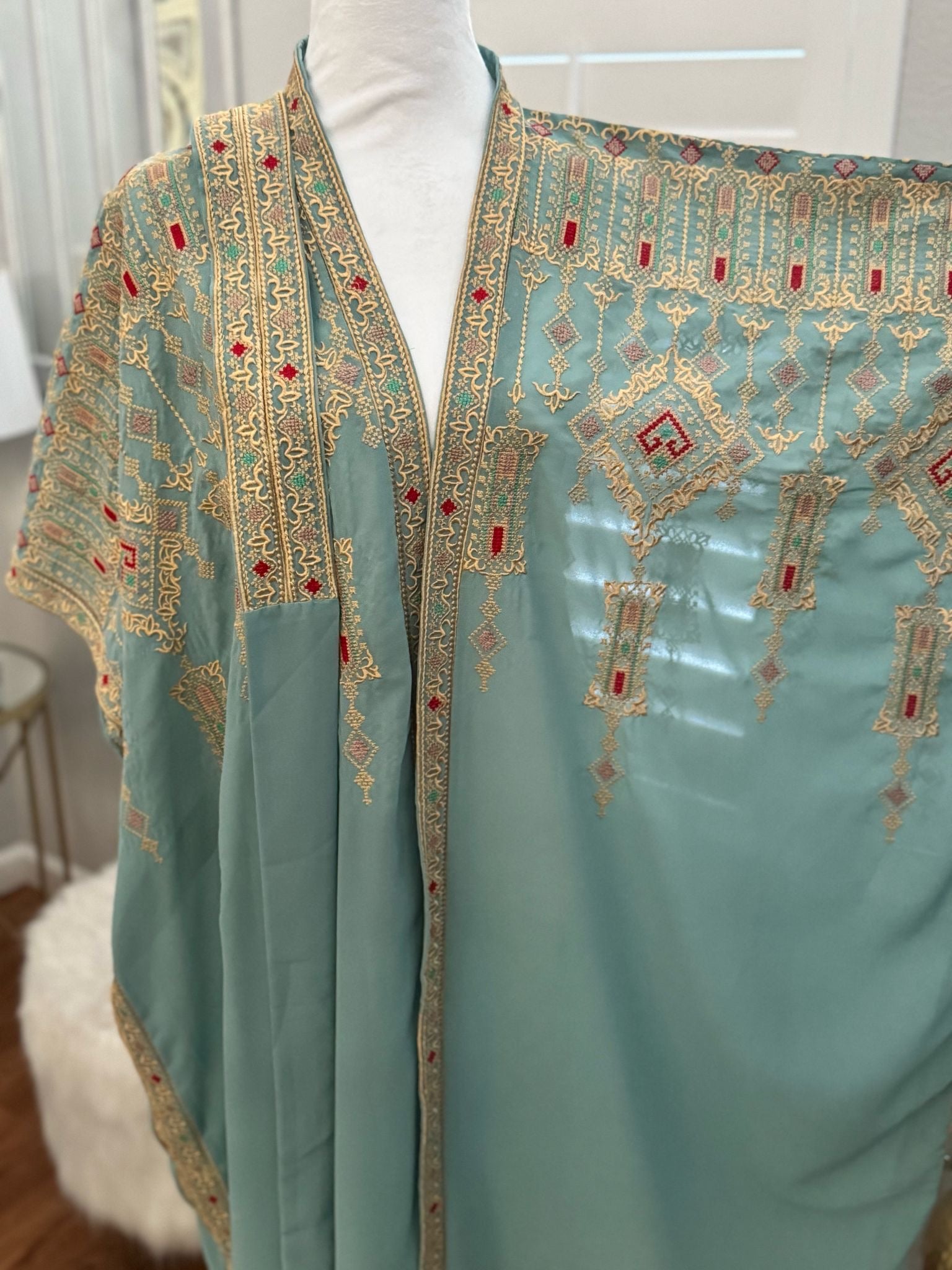 Fadwa Bisht Set