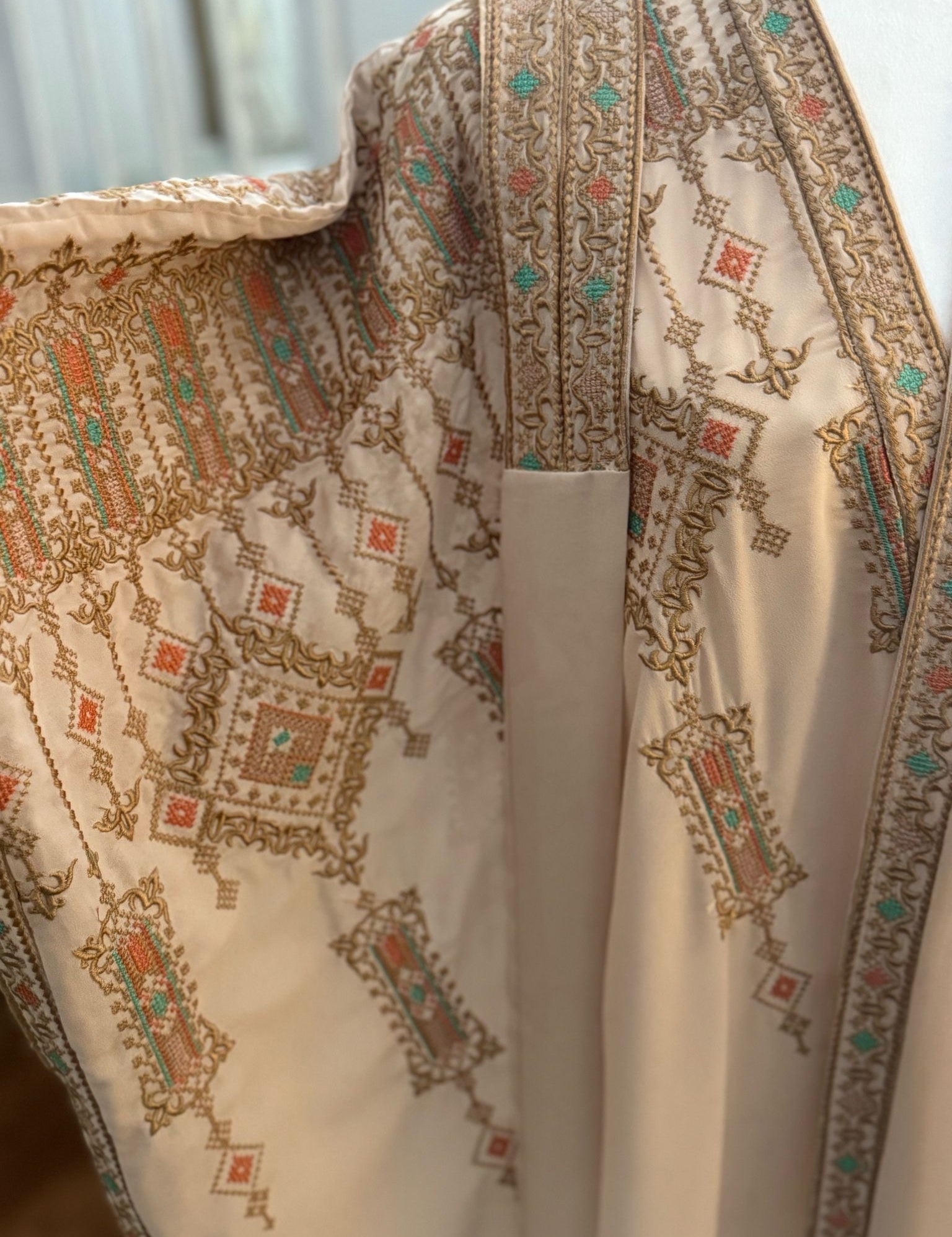 Fadwa Bisht Set