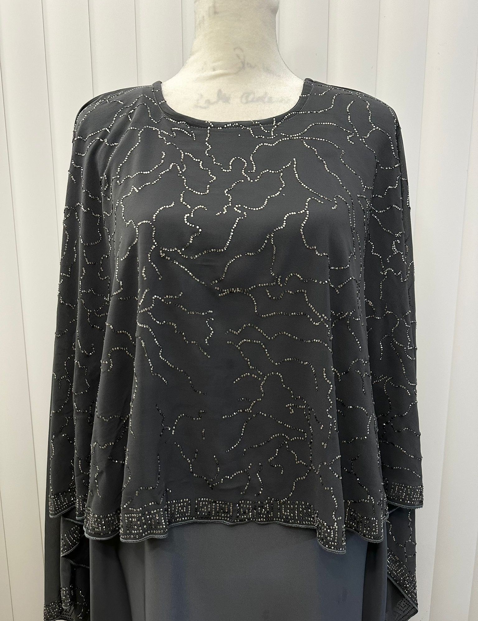 AbeerDressAbayaSet32.jpg