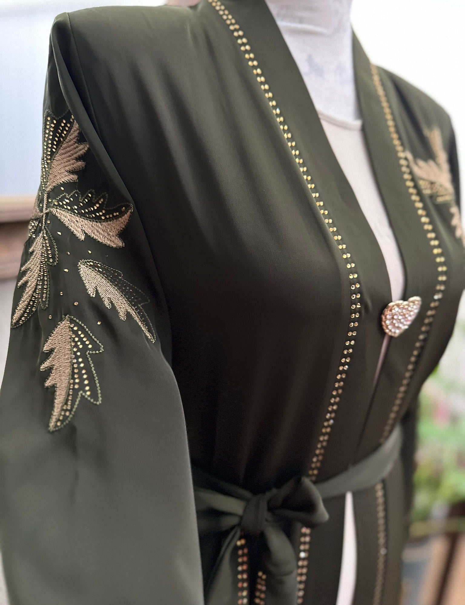 Amnina_Abaya_9.jpg
