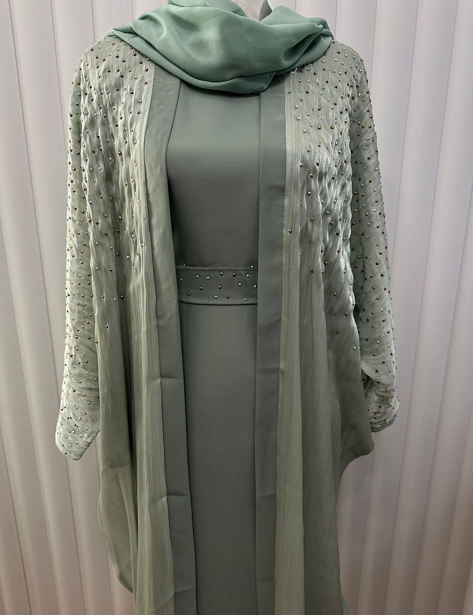Dhuha Abaya