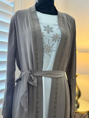 Dina Abaya