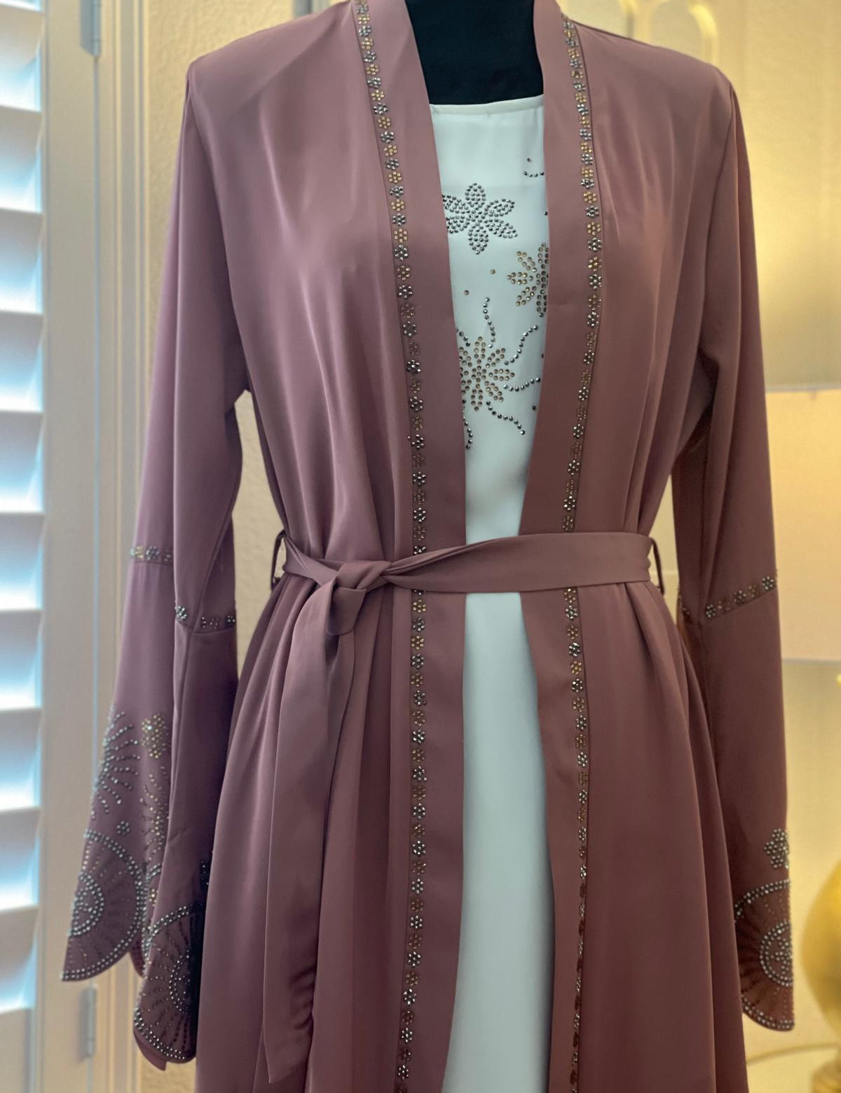 Dina_Abaya_11.jpg