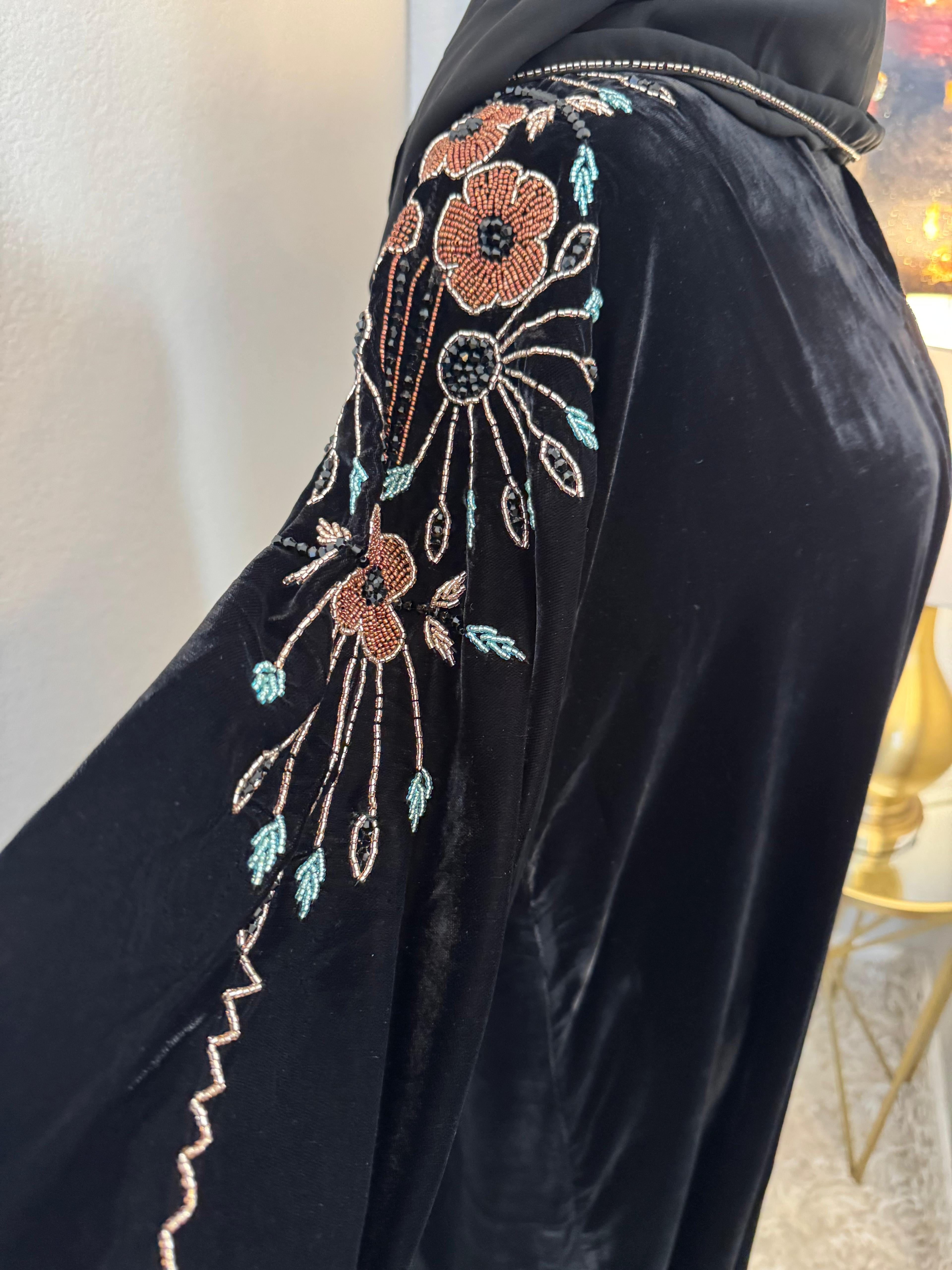 Hind Velvet Abaya Set