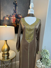 Howraa Mukhawar Small ( 52)