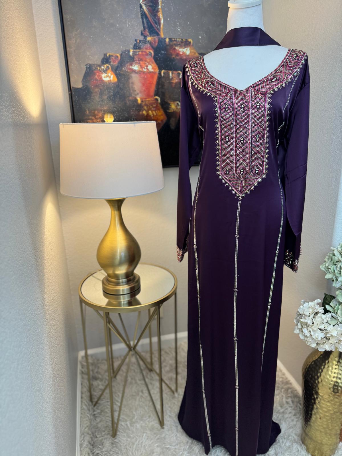 Howraa Mukhawar Small ( 52)