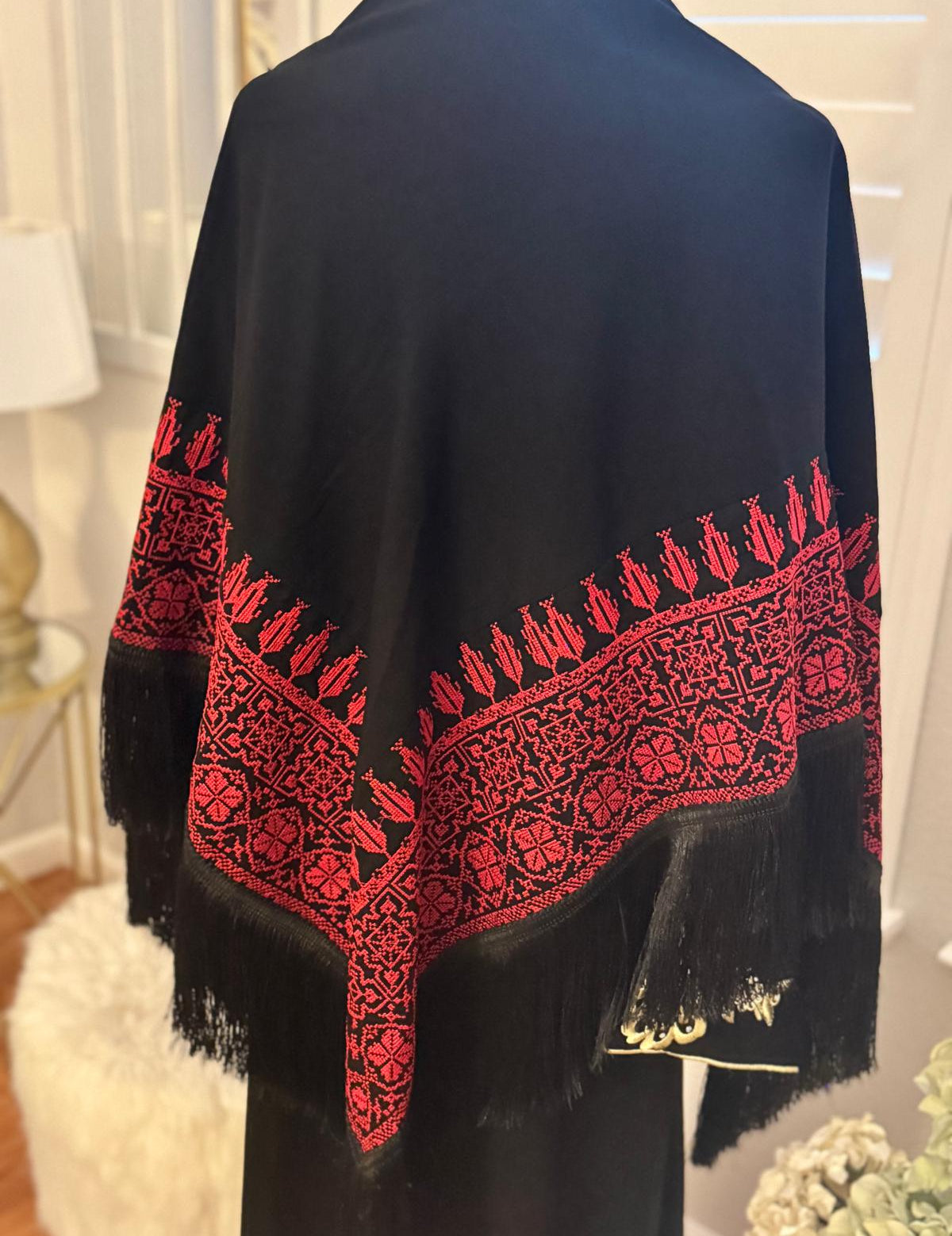 Marwa Shawl