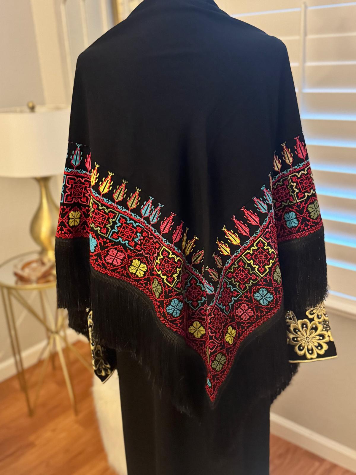 Marwa Shawl