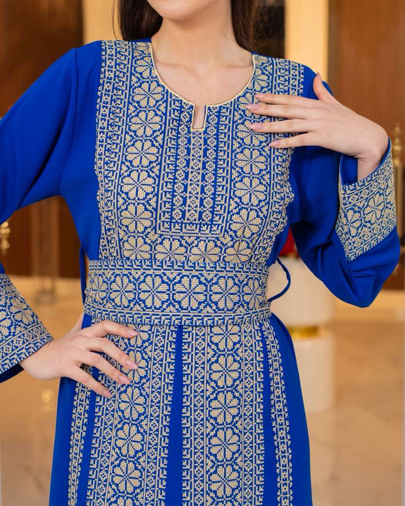 Marwa_Thobe_Blue_f21f823f-6ec3-42f8-98eb-8fd2c72732fc.jpg