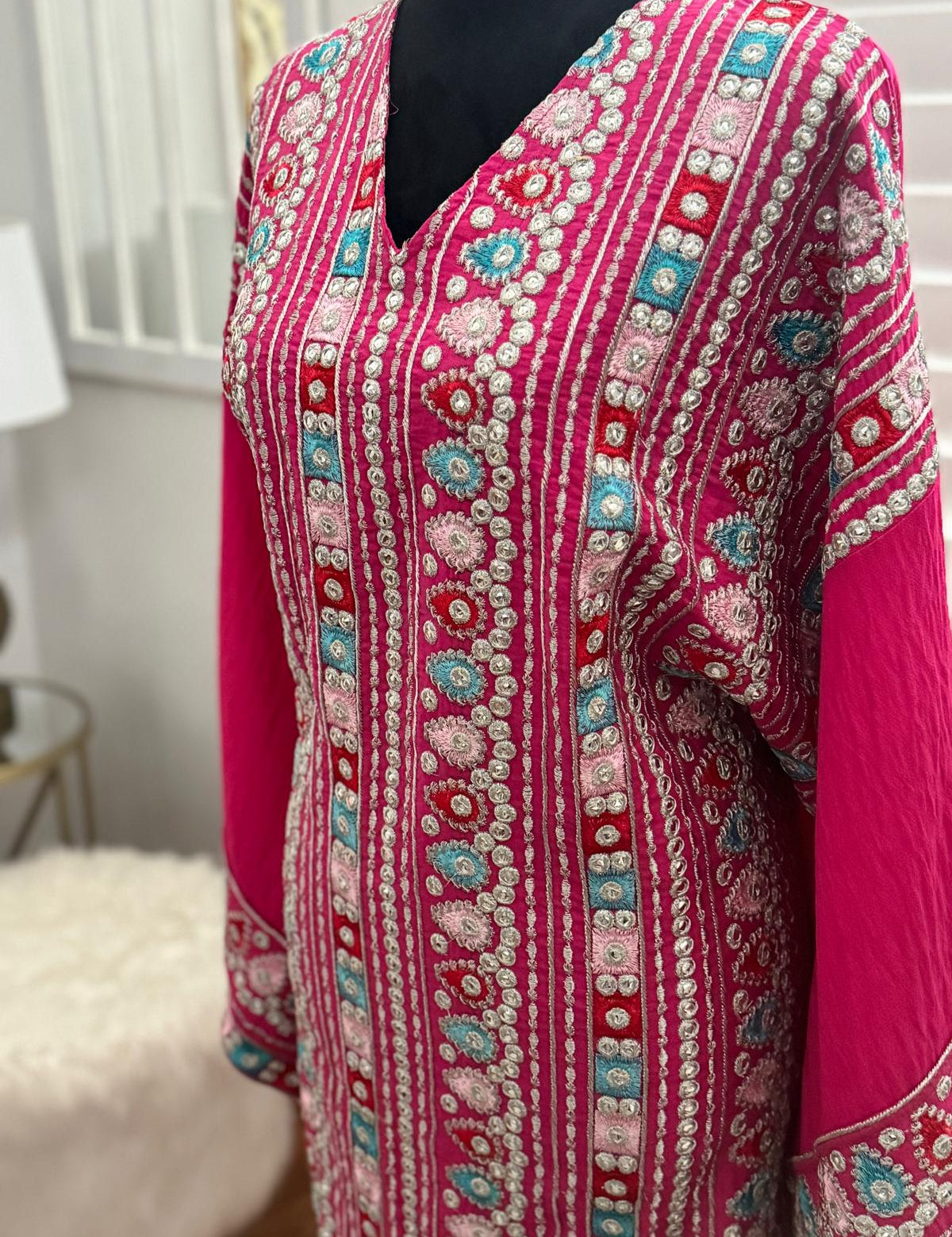 Omnia Jalabya
