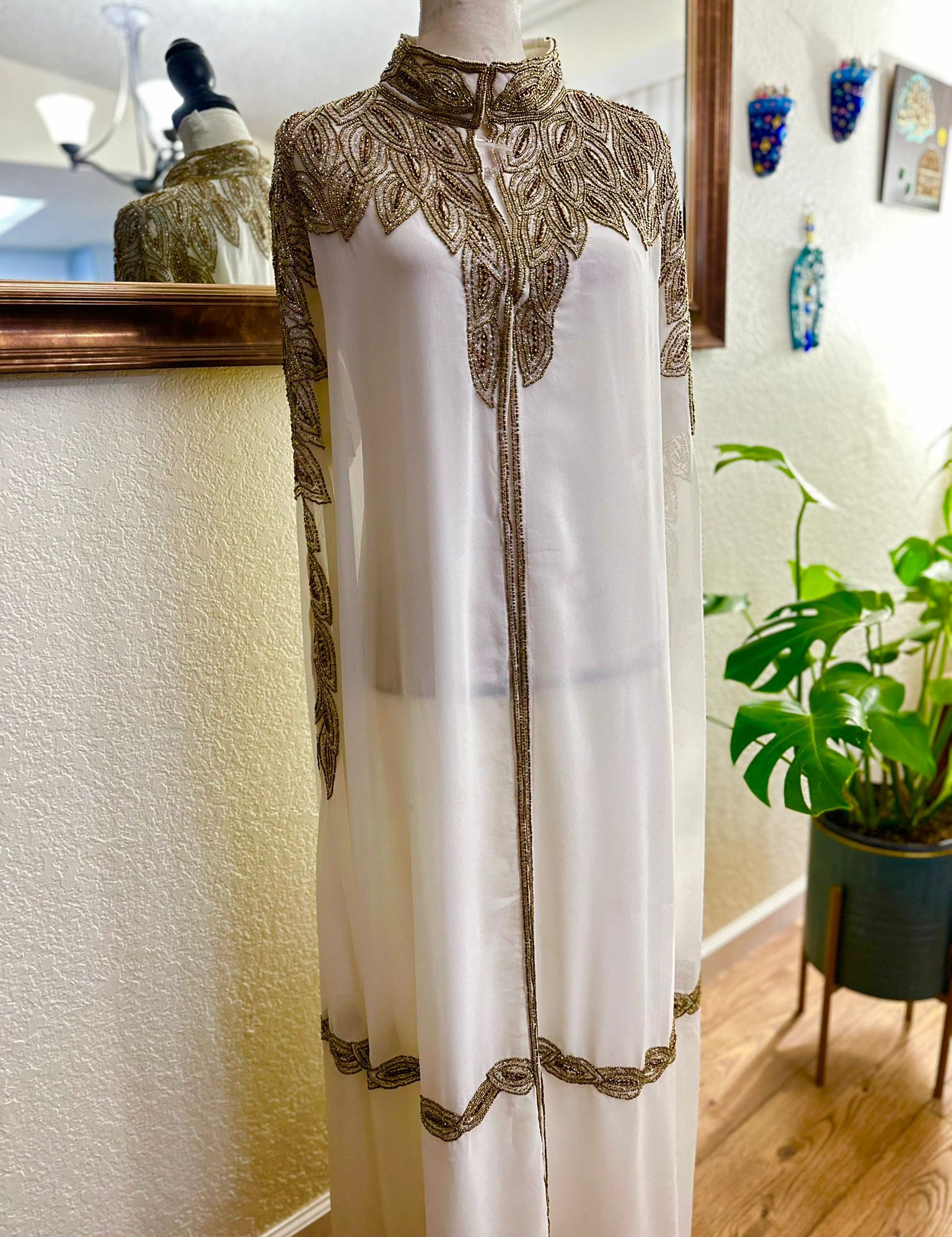 Reham_Bisht_white_2.jpg