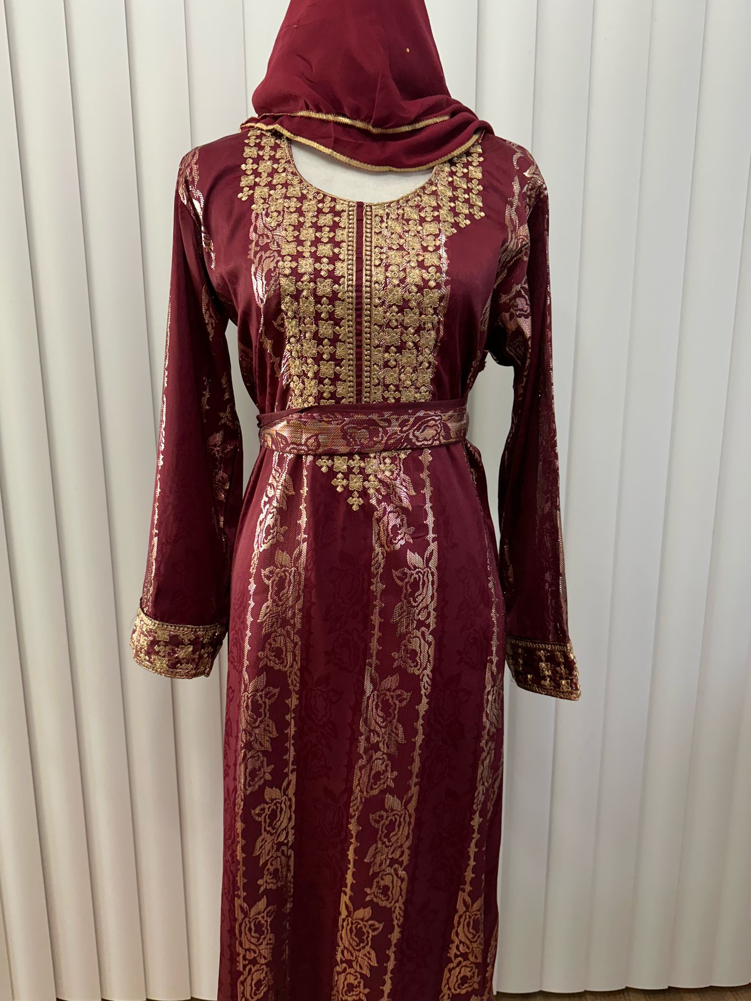 Sola Mukhwar Set