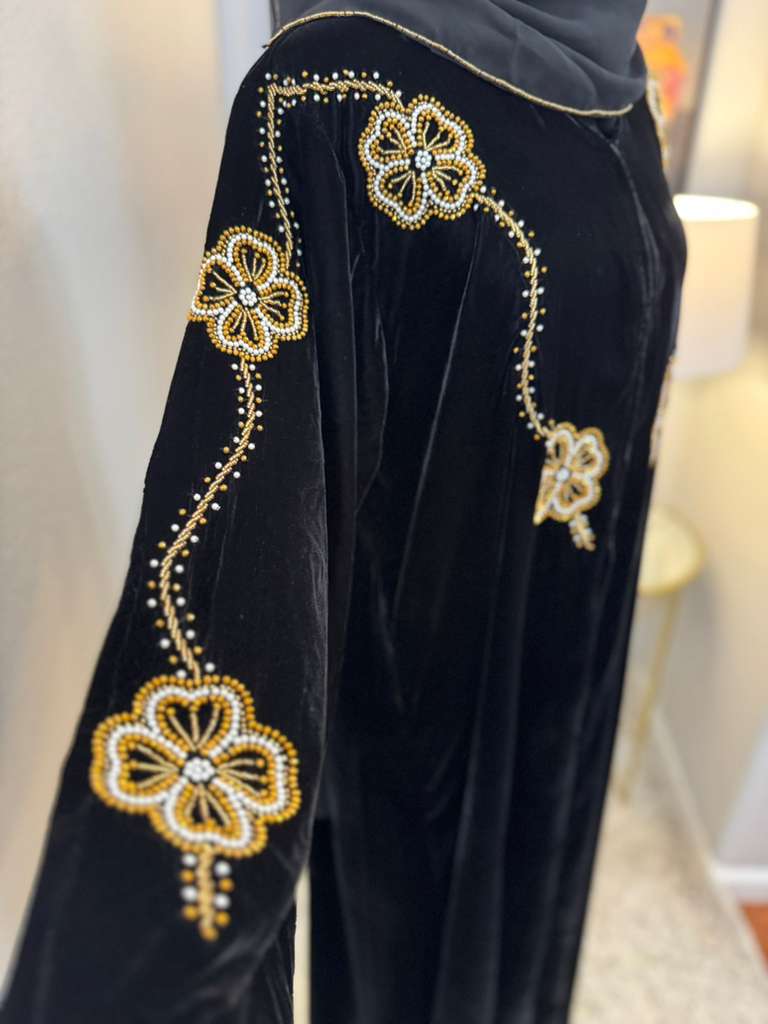 Sumaya Velvet Abaya Set