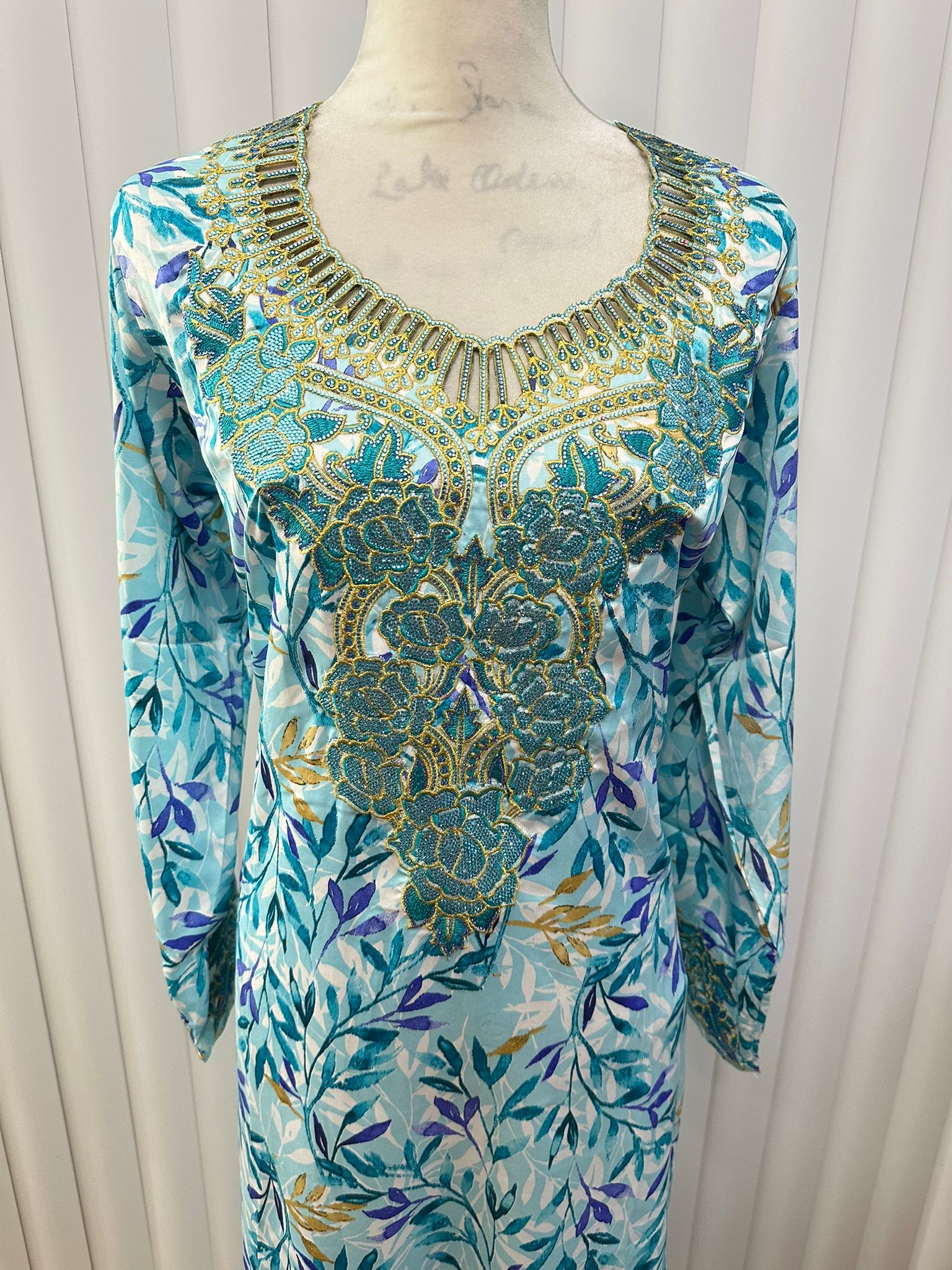 Yana Mukhawar With Hijab (XL)