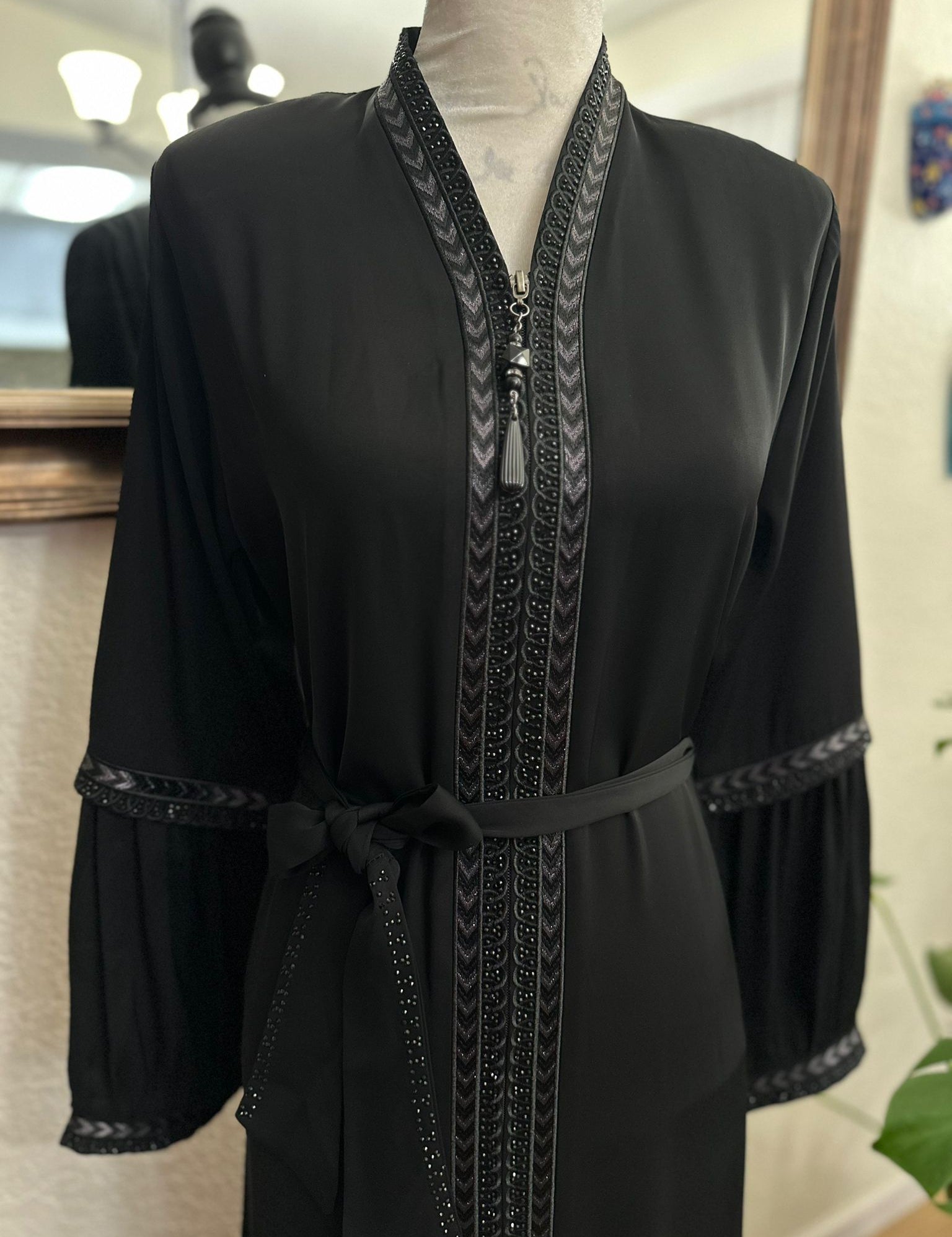 Zuhra Abaya