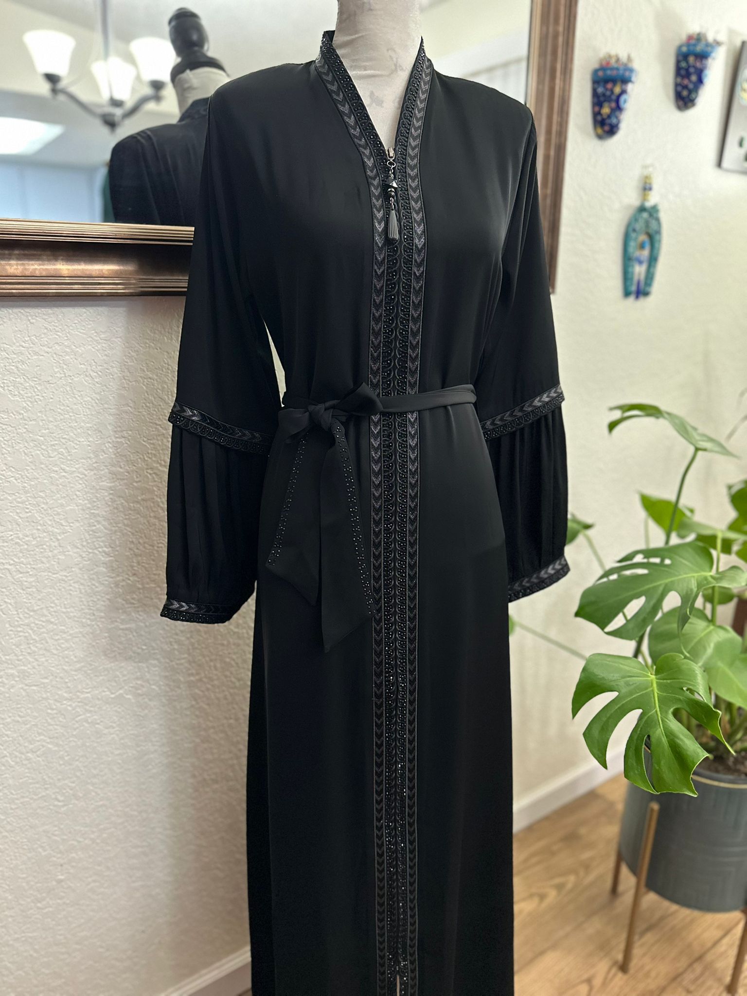 Zuhra Abaya