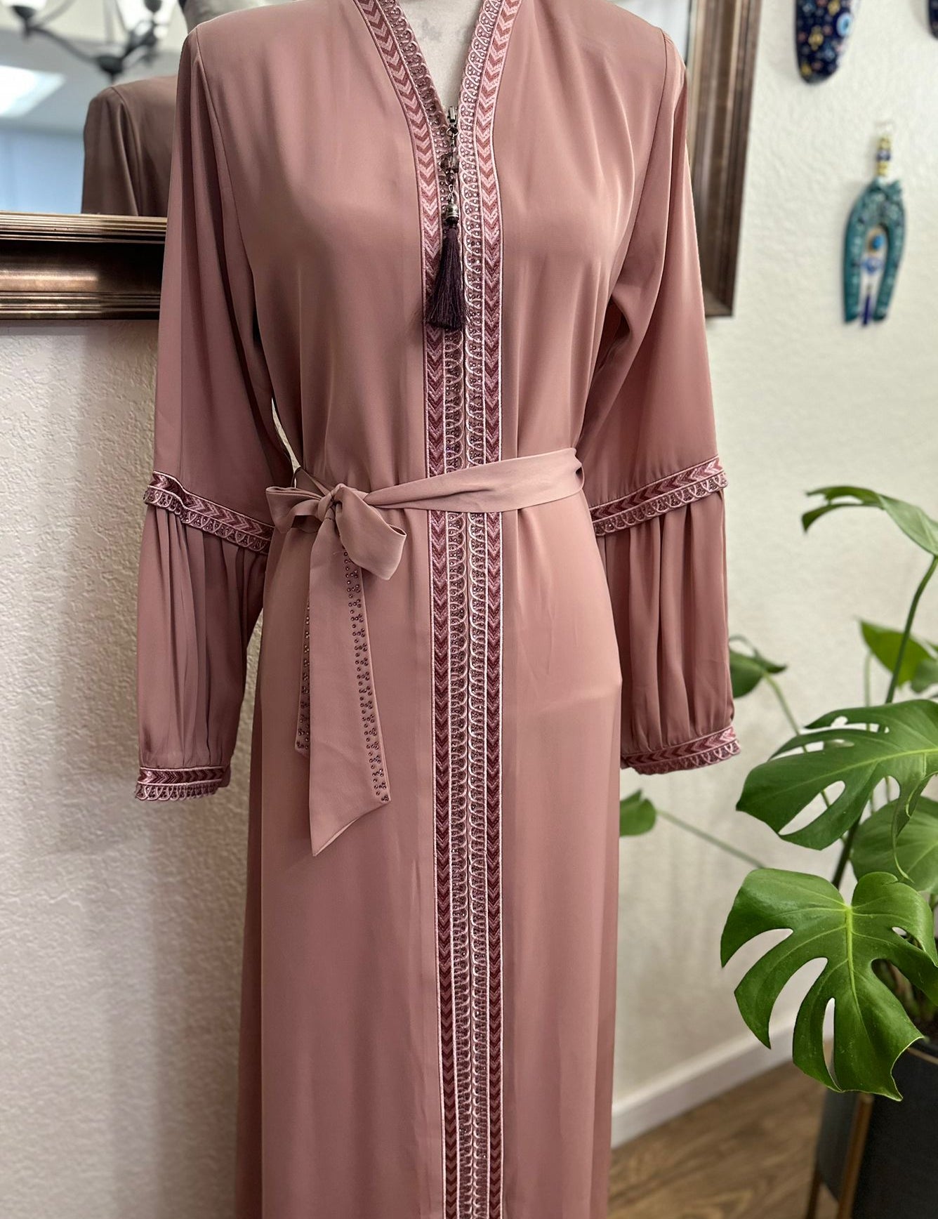 Zuhra_Abay_dusty_pink_2.jpg