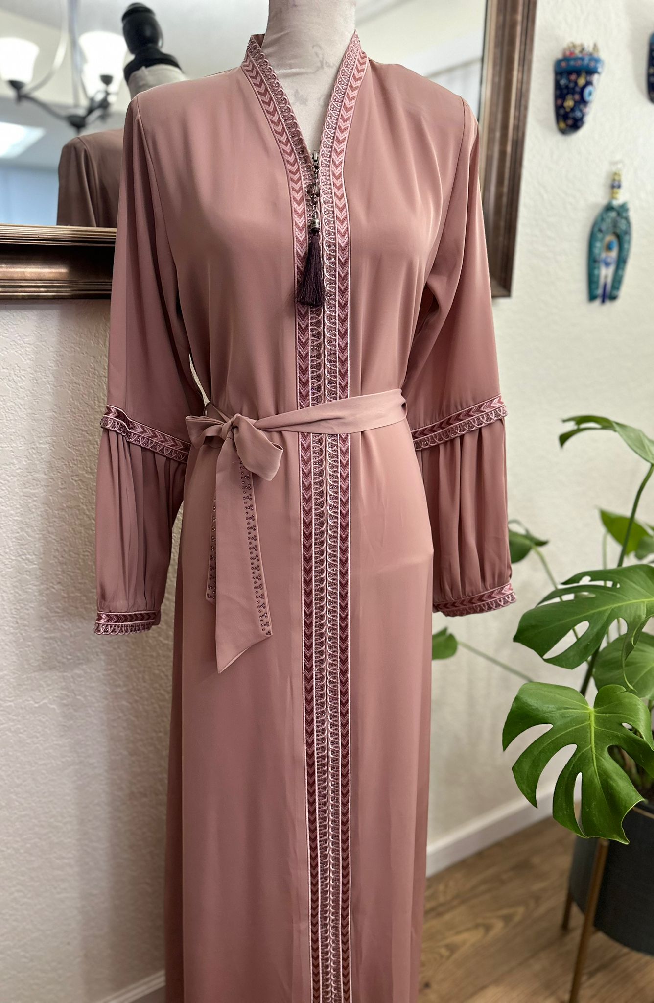 Zuhra Abaya