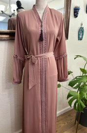 Zuhra Abaya