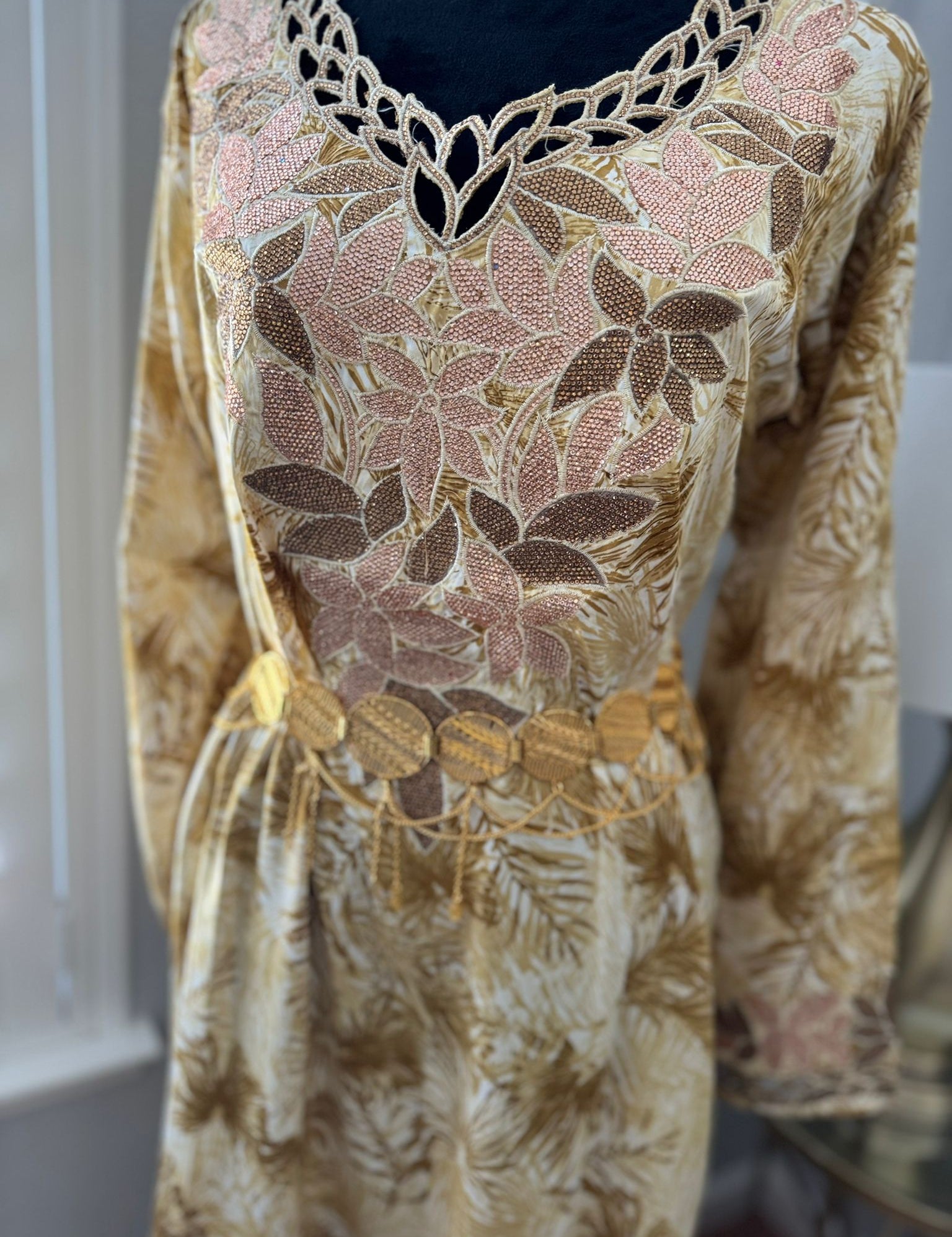 aneesa_Mukhawar_with_belt_11.jpg