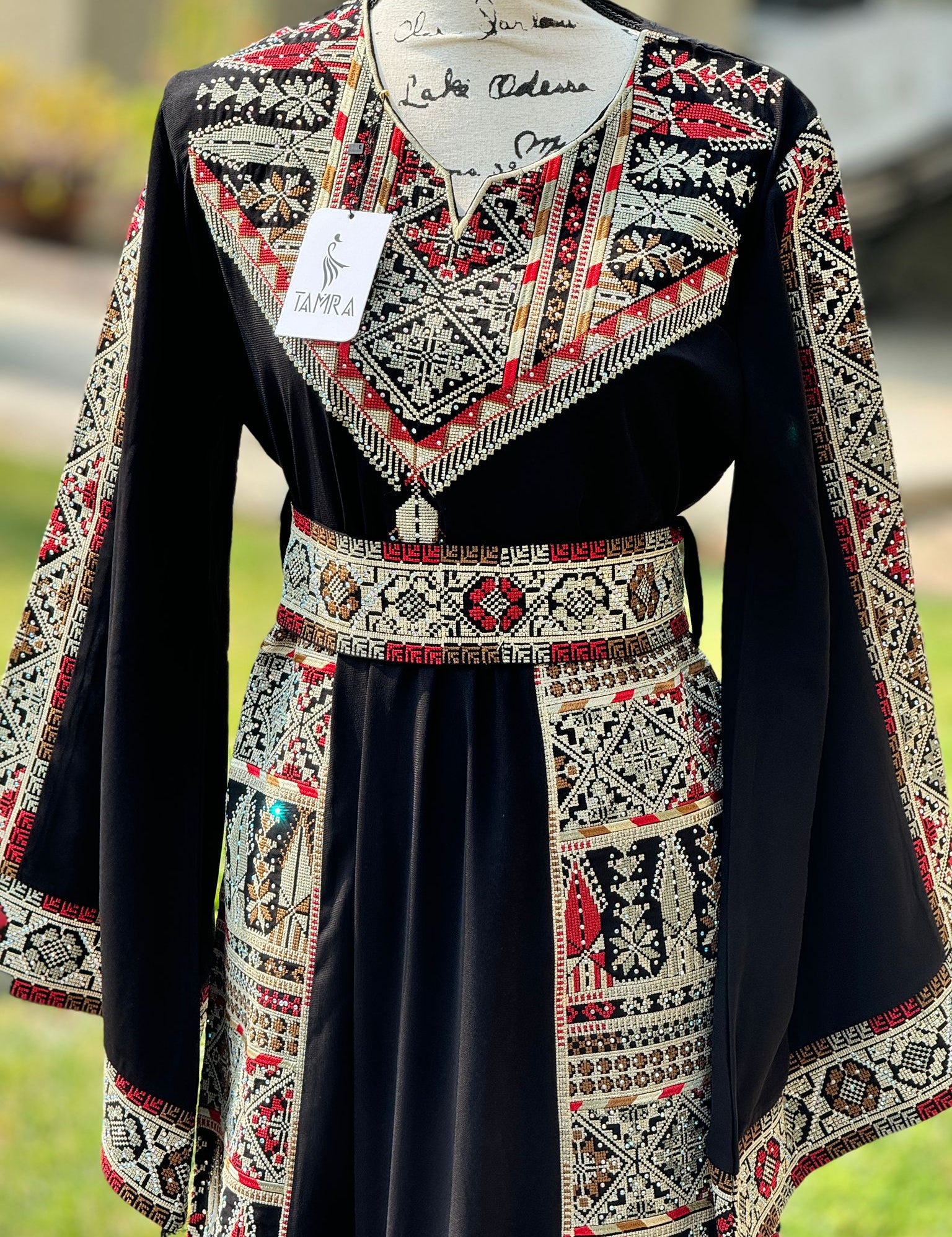 Aseel Thobe - Bonita Style