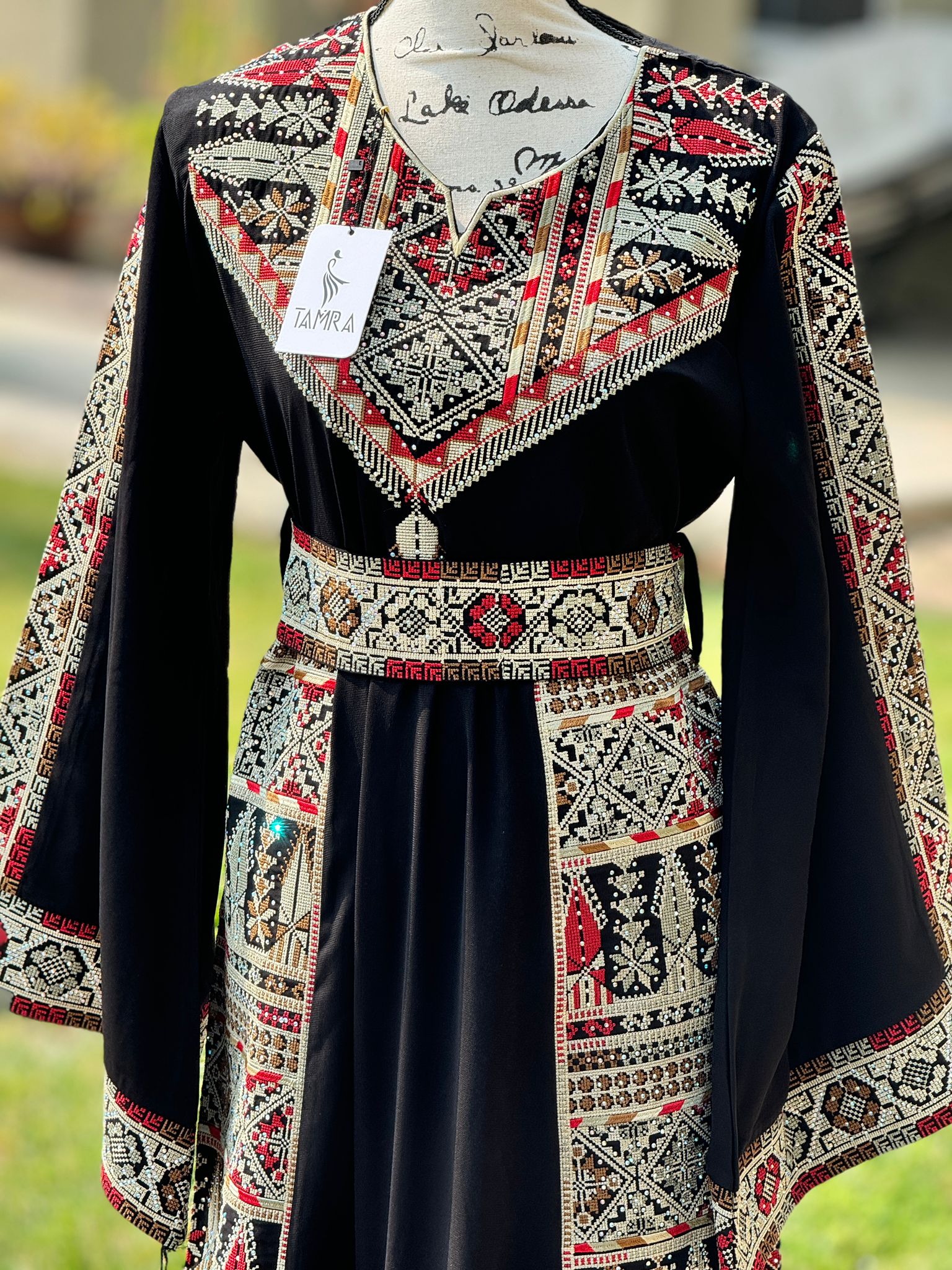 Aseel Thobe - Bonita Style