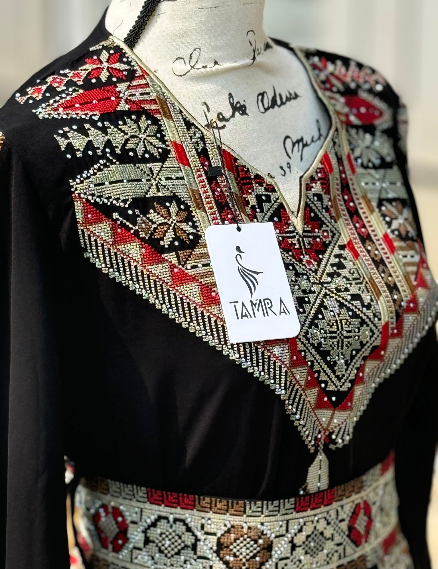 Aseel Thobe - Bonita Style