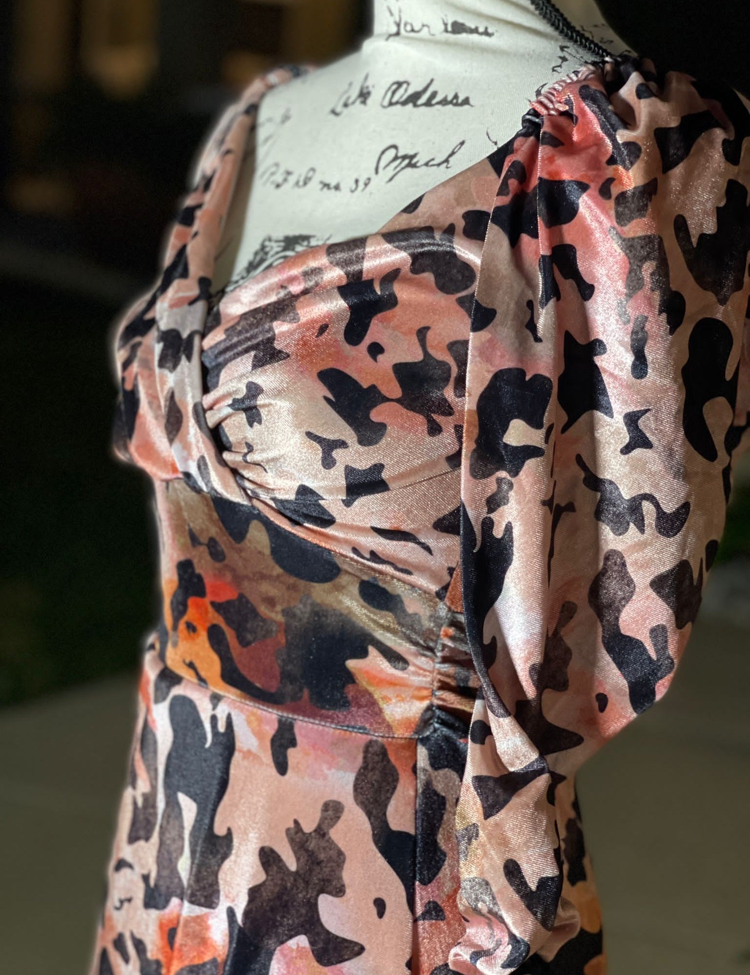 Bowtie Tiger Dress - Bonita Style