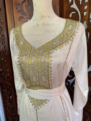 Howraa Mukhawar Small ( 52)