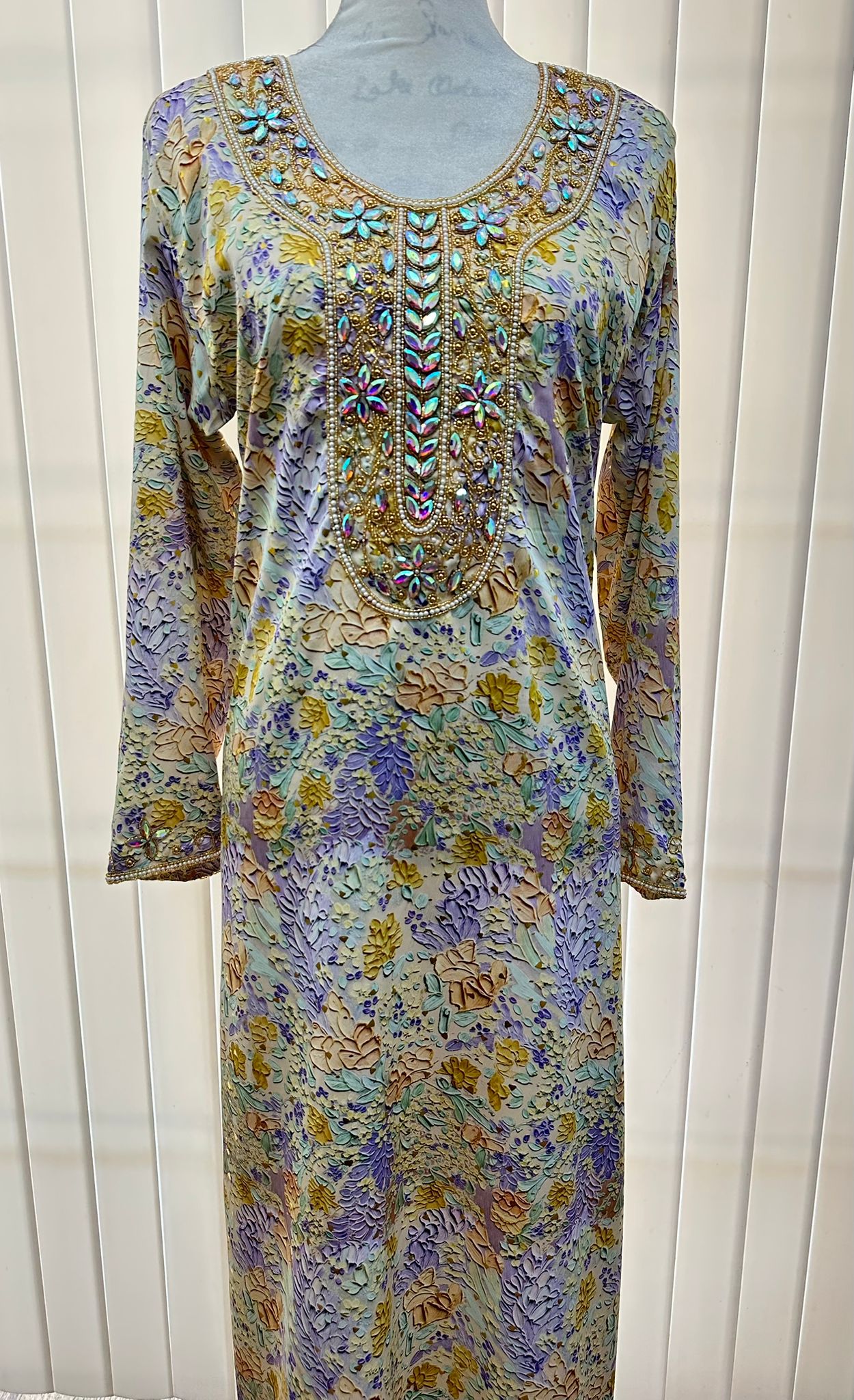 Israa Mukhwar (XL) 58