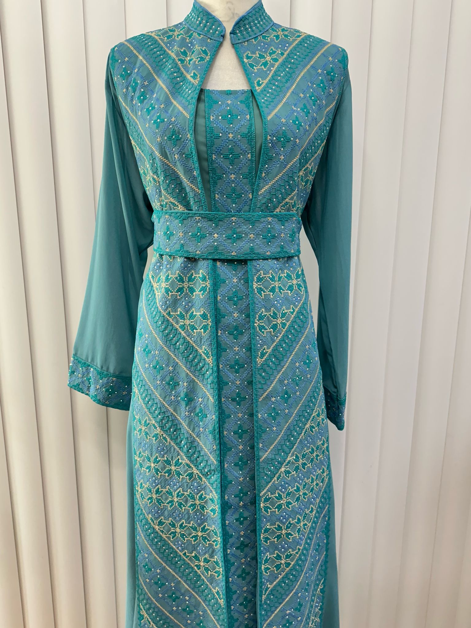 Jameelah Thobe Set