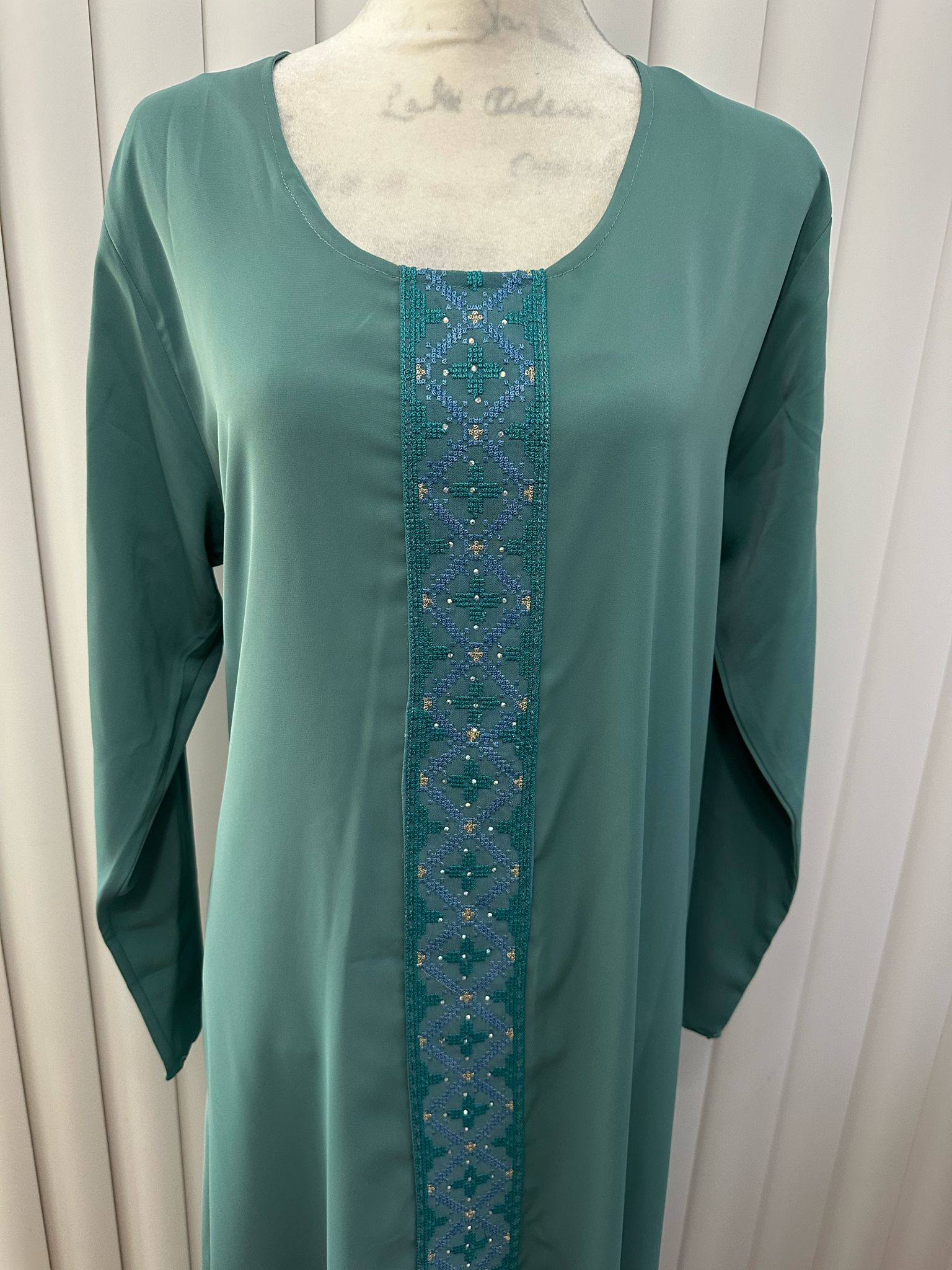 Jameelah Thobe Set